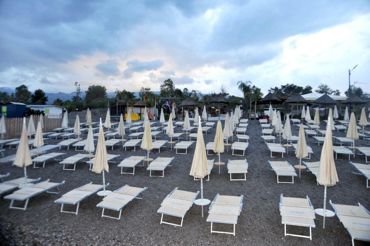 Villa Grazia Fondachello  Εξωτερικό φωτογραφία